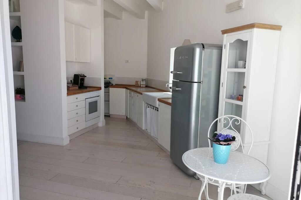 Appartamento Shabby Chic Barletta Extérieur photo